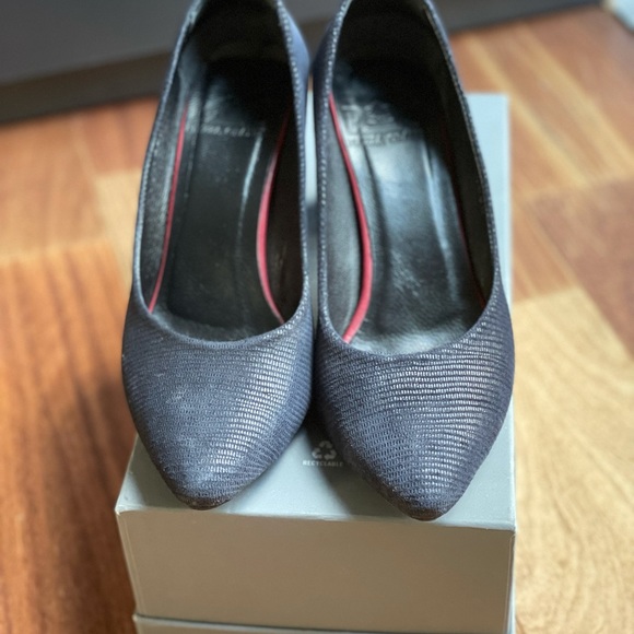 Ladies Navy Blue Midi leather Heel size 38 - Picture 2 of 6